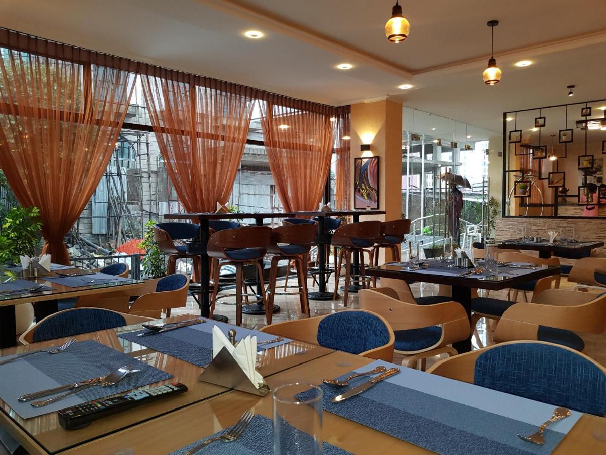 Zemalex Hotel Addis Ababa Exteriör bild